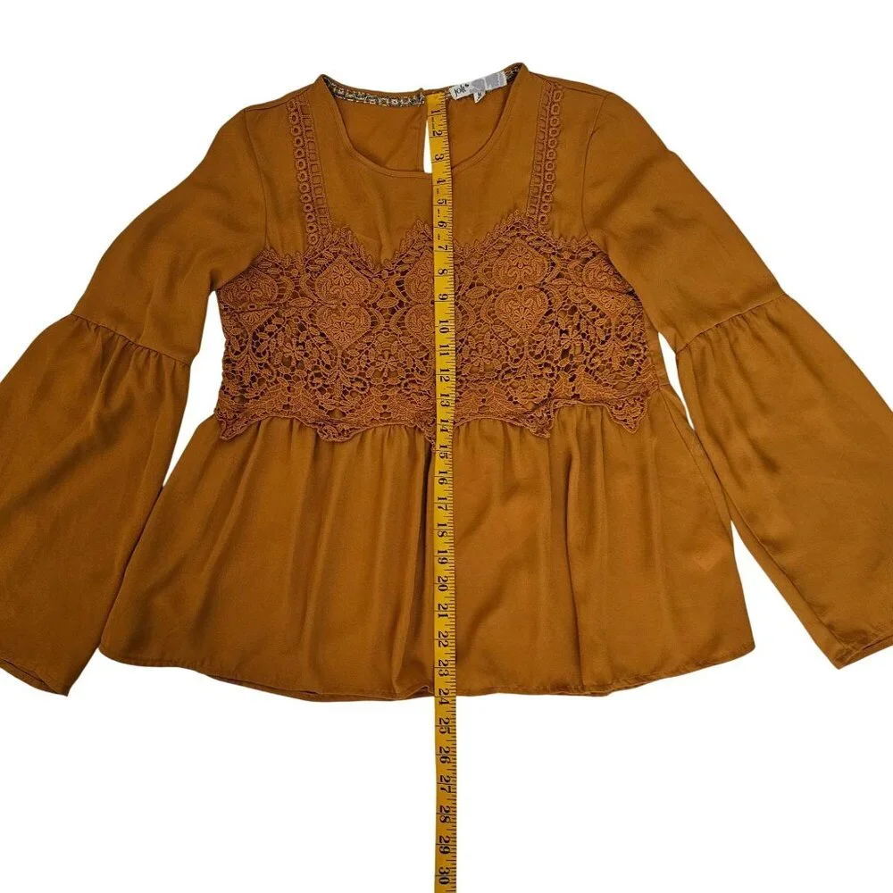 Jolt Rust Orange Crochet Lace Detail Bell Sleeve Peasant Style Blouse Sz Medium - Picture 12 of 12
